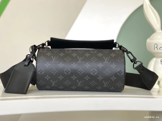 WIS PM LOUIS Soft Polochon VUITTON 0809
